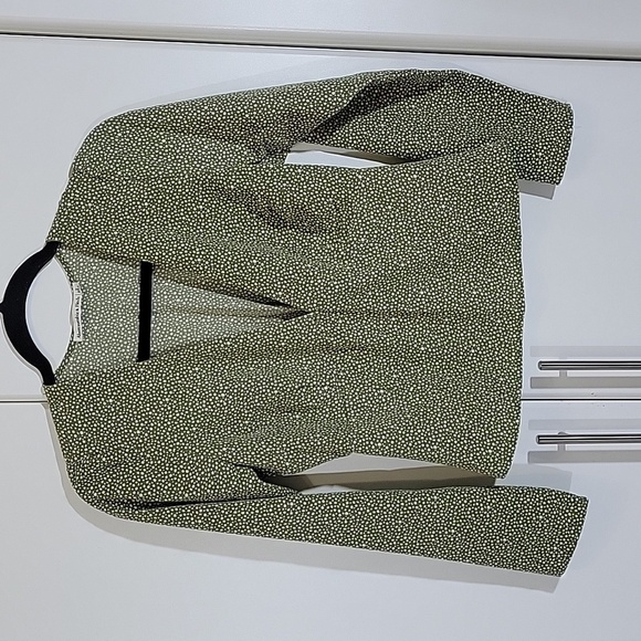 Abercrombie & Fitch green and white polka dot long sleeve | Size Small - Picture 1 of 5
